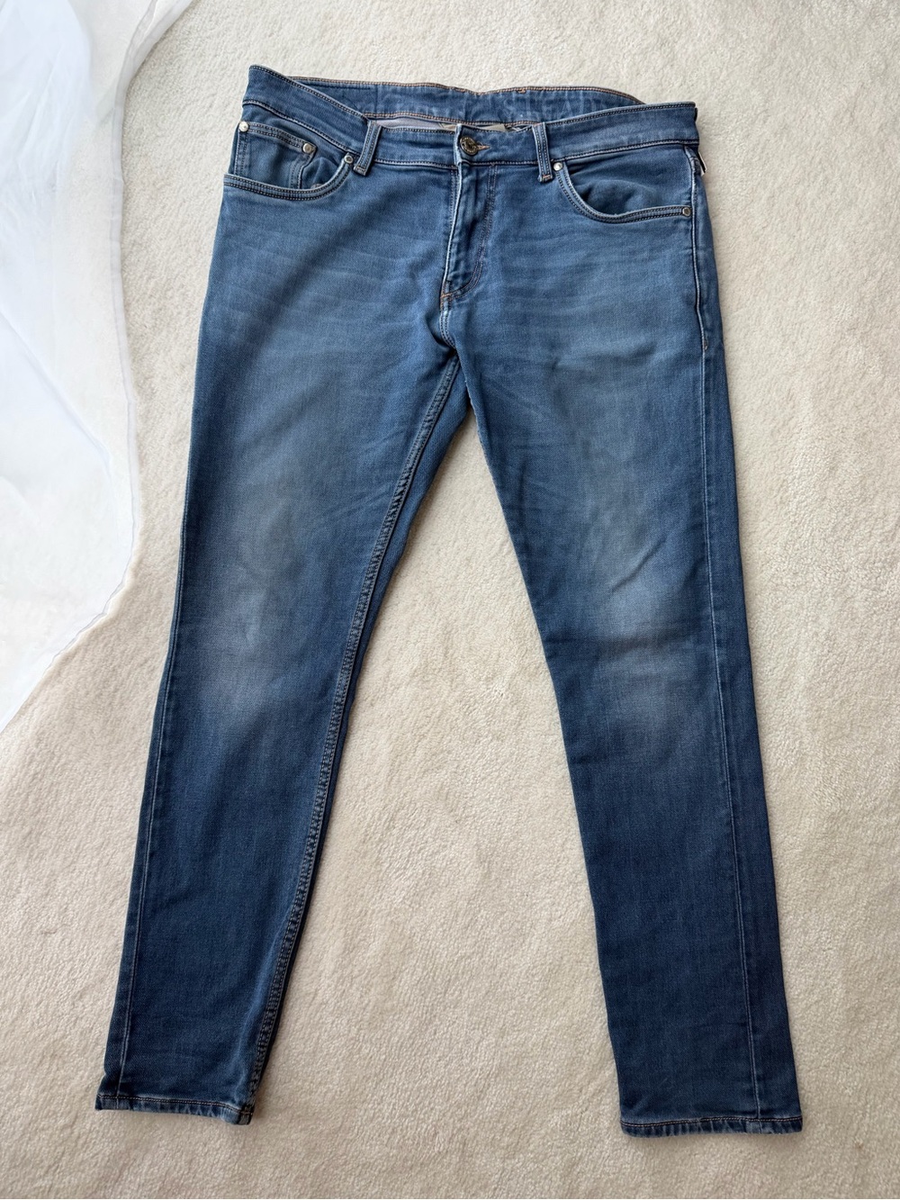 Burberry Men's Straight Slim Jeans in Blue Wash
